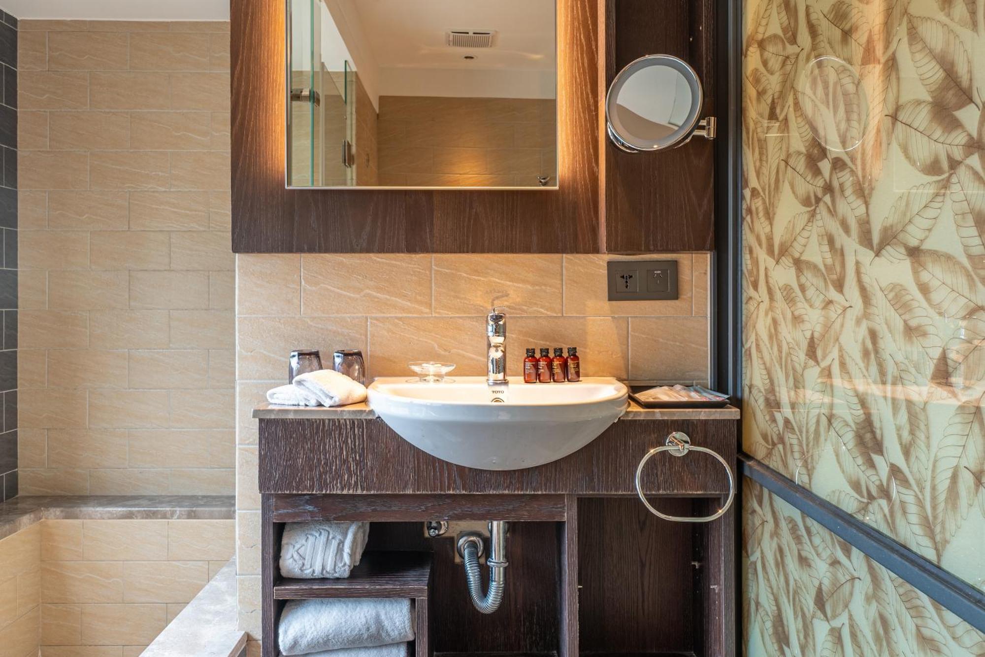 Kilin Hotel, 礁渓郷 エクステリア 写真