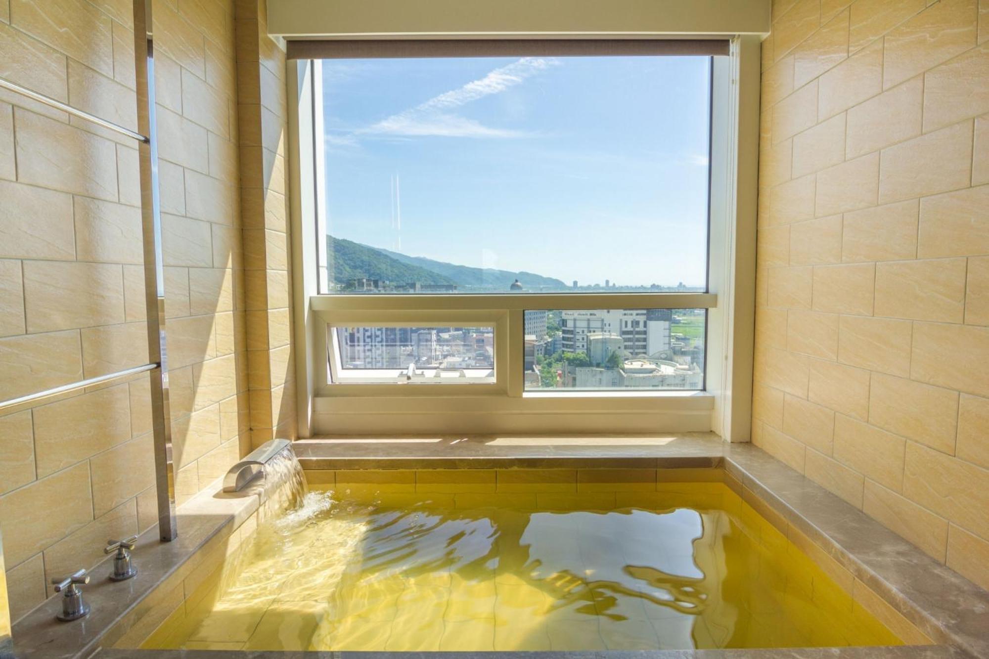 Kilin Hotel, 礁渓郷 エクステリア 写真