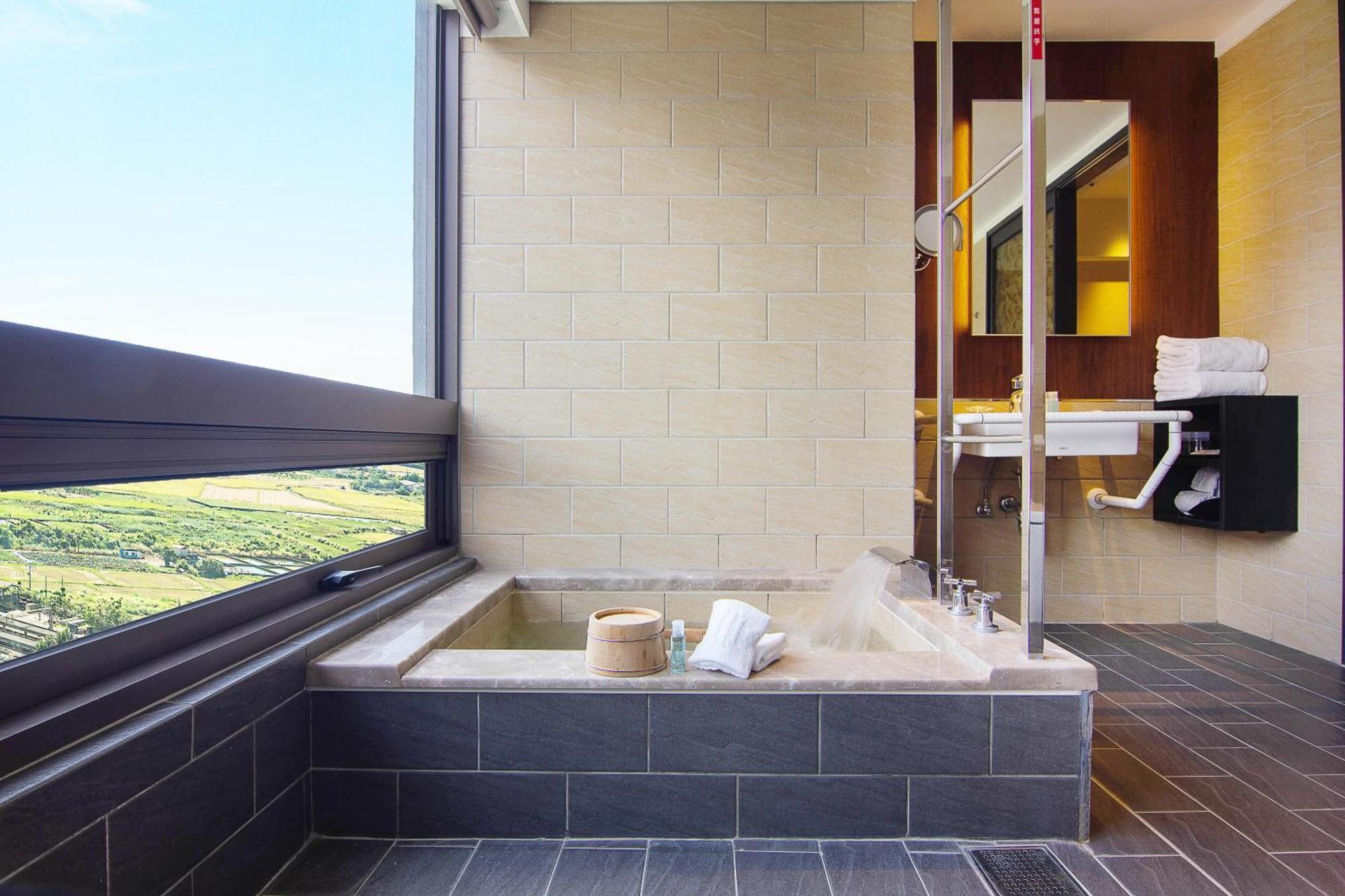 Kilin Hotel, 礁渓郷 エクステリア 写真